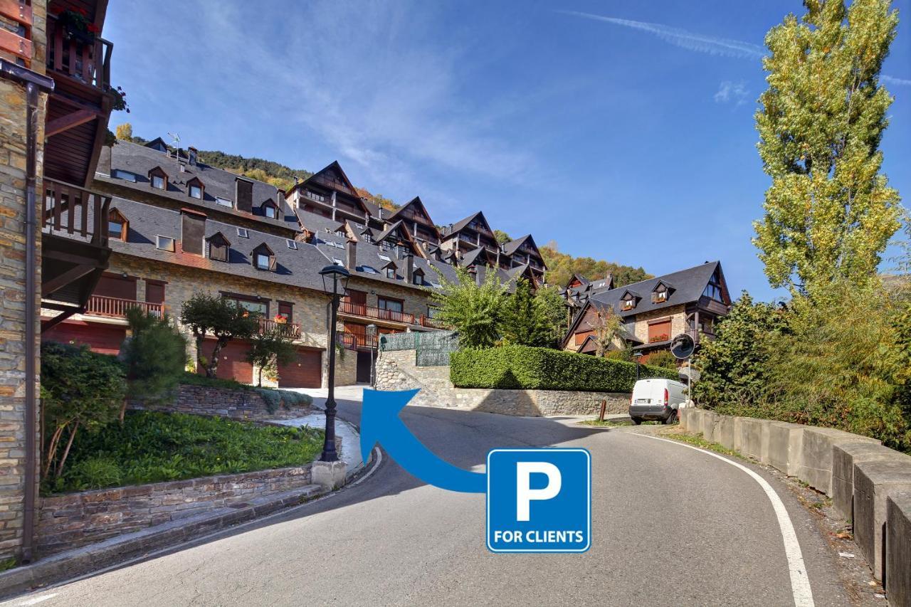 Apartamento La Santeta De Aran Vielha Exterior photo