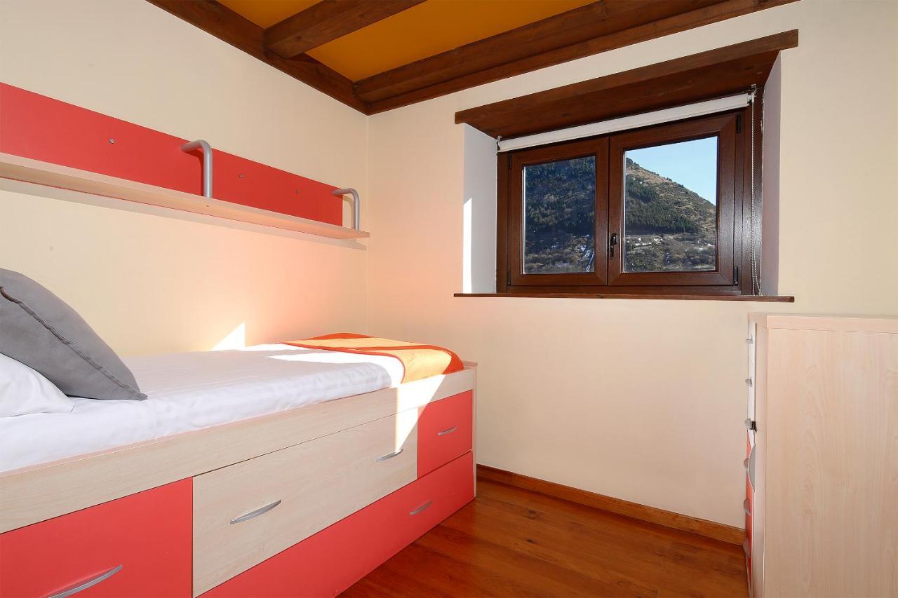 Apartamento La Santeta De Aran Vielha Exterior photo